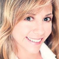 Kathy Hickey's Instagram, Twitter & Facebook