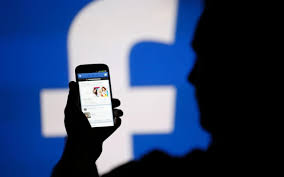 Risultati immagini per facebook