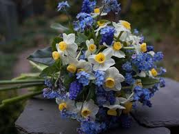 Lovely Spring Hand Tied Wedding Bouquet Comprised Of White Yellow Daffodils Blue Forget Me Nots Gr Flower Bouquet Wedding Wedding Bouquets Daffodil Wedding