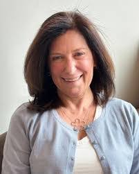 Amy Matias's Instagram, Twitter & Facebook