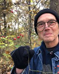 roses — Blog 1 — NOTES FROM THE EDGE. On Art, Culture, Korea, Roses, etc.