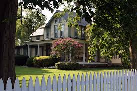 This summer, we'd like you to think of gaithersburg as the ultimate staycation destination. Wells Robertson House Gaithersburg Md