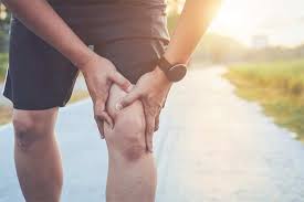 Nu exista terminatii nervoase la nivelul meniscului, iar durerea este datorata tumefierii (artritei genunchiului) si leziunii tesuturilor inconjuratoare.la o leziune tipica usoara a meniscului, poate exista o durere. Ruptura De Menisc Reginamaria Ro