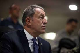 Pençe Kilit'te Açıklama