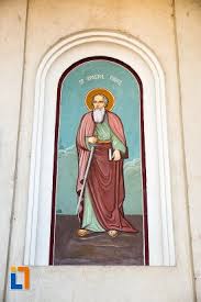 Atât faţada cât şi interiorul poartă. Biserica Sf Apistoli Petru Si Pavel Sf Cuvioasa Paraschiva Din Braila Obiective Turistice BrÄƒila DeÈ™tepÈ›i Ro
