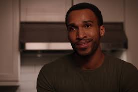 Ginny & Georgia" Cast: Meet the Characters and Who Plays Them