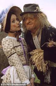 Aunt sally, old midwife, the only doctor or nurse ever heard of in gees bend before project was started. Kcg3cbhhsk32ym