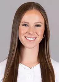 Mia Mcnulty's Instagram, Twitter & Facebook