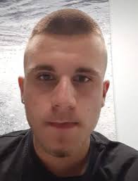 DISPARITION D'UN MINEUR Cédrik Godon-Charette, âgé de 17 ans est porté  disparu de Longueuil depuis le 19 décembre au matin. Cédrik mesure 1,69 m  (5' 6") et pèse 65 kg (145 lb).