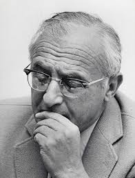 Dan (71) geeft boek over Sobibor van zijn vader Elie Aron Cohen uit  Groningen opnieuw uit