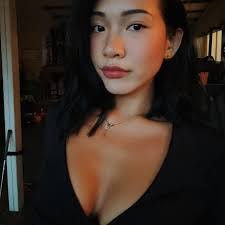 Fannie Lee's Instagram, Twitter & Facebook