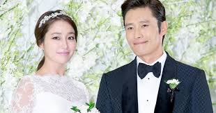 Hailing from an affluent family. Lee Byung Hun And Lee Min Jung Welcome Their First Baby Boy