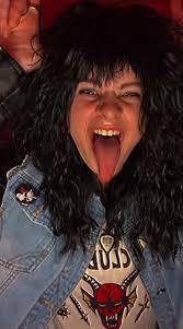 I introduce to you Eddie Munson! (I made his jacket! Also amazon sent me  the wrong color wig)  #eddie#eddiemunson#eddiemunsonedit#eddiecult#strangerthings#strangerthings4#eddiemunsoncosplay#hellfireclu...