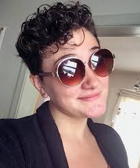 Undercut brown pixie cut with curly hair. 40 Hottest Short Wavy Curly Pixie Haircuts 2021 Pixie Cuts For Short Hair Hairstyles Weekly