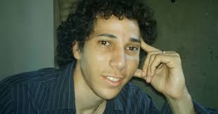 la isla y... LA ESPINA: Entrevista con el actor Denis Ramos (Shidartha):  “No hay nada comparable en el mundo a que las personas sean felices”