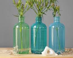 Explora Articulos Unicos De Litdecor En Etsy Un Mercado Global De Productos Hechos A Mano Vintage Colored Glass Bottles Blue Glass Vase Antique Glass Bottles