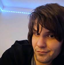 Local business owner helps stranded driver