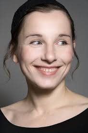 Meret becker is a german voice actress who provided the voices of alice and alicia marcus for the german theatrical dubs of resident evil ; Meret Becker Jung