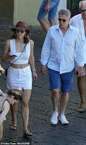 Katharine Mcphee Picture Exclusive Singer Enjoys Stroll With New Husband David Foster In Capri Daily Mail Online