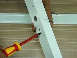 Dibawah ini test cara install, bentuk ukuran led emitter akan tertulis seperti 3030, artinya 3,0mm x 3,0mm, 5630 artinya 5.6mm x 3mm, 7020 artinya 7mm panjang dan 2mm lebar tapi. Pemasangan Lampu Pendaflour 2 Youtube