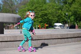 No need to use photoshop to display your app in an ipad template, just upload it or type a url! Pictures Little Girls Smile Bokeh Child Roller Skates Eyeglasses