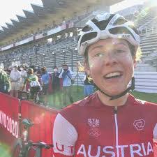 Cathy Medlock's Instagram, Twitter & Facebook