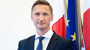 Swoje stanowisko w tej sprawie olgierd geblewicz opublikował na swoim oficjalnym profilu na twisterze. Marszalek Wojewodztwa Zachodniopomorskiego Olgierd Geblewicz Zakazony Koronawirusem Polskie Radio Koszalin