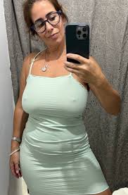 Ana Taylor (Instagram) - Free pics, galleries \u0026 more at Babepedia