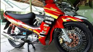 Galeri foto gambar motor modifikasi jupiter paling bagus via modifikasiimotorr.blogspot.com. Modifikasi Jupiter Z Road Race Minimalis Youtube