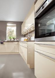 Magnolia × soulangeana, the saucer magnolia, is a hybrid plant in the genus magnolia and family magnoliaceae. Bildergebnis Fur Kuche Magnolia Hochglanz Kuche Magnolia Arbeitsflache Kuche Einbaukuche