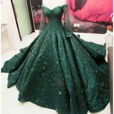 Emerald Green Gown By Ezra Couture Green Prom Dress Prom Dresses Ball Gown Ball Gowns Prom