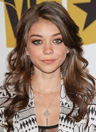 If you have a heart shaped face like celebrities reese witherspoon, scarlett johansson, and taylor swift, take a look at our top 50 hairstyles for heart shaped faces to find a fabulous new hairstyle. Curly Hairstyles For Heart Shaped Faces Beauty Riot