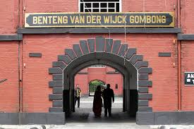 Benteng van der wijck termasuk salah satu destinasi wisata di kabupaten kebumen. Foto Benteng Van Der Wijck Venuemagz Comvenuemagz Com