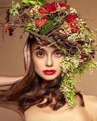 Indie fashion outfit and headpiece