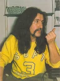 Insanin Ogrenmesi Gereken Ilk Dil Tatli Dildir Baris Manco Istanlo 90lar Nostaljisi Rock Muzik Muzisyenler