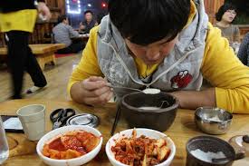 H(angu)k com Açaí: Choque cultural (2) – Comida e etiqueta coreana