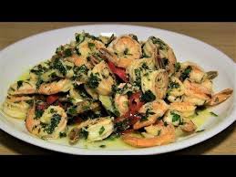 Knoblauch Garnelen Gebratene Garnelen In Knoblauch Zitronen Butter Sosse Youtube Knoblauch Garnelen Garnelen Braten Knoblauch Zitrone
