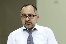Əkrəm Həsənov: "Qanunsuz tikililərə görə məmurlar cəzalandırılmalıdır"