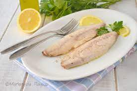Sgombro Lesso Ricetta Secondo Piatto Di Pesce Leggero Ricetta Ricette Piatti Di Pesce Secondi Piatti