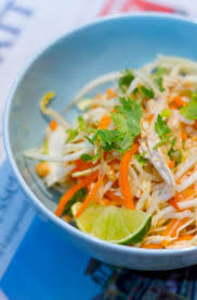Goi Ga Vietnamesischer Krautsalat Mit Huhnchen Erdnussen Chili Und Koriander Krautsalat Suppen Rezept Vegetarisch Salat Mit Huhnchen