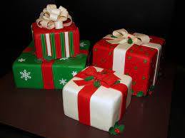 Guff Com Christmas Cake Christmas Themed Cake Present Cake