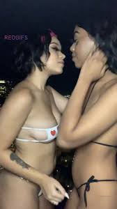 @tongue_76s video Tweet