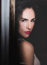 Andre rison's mansion that lisa lopes set fire to back 1994 also mc breed  and tupac shot I gotta get mine music video at this mansion this is what it  looks like