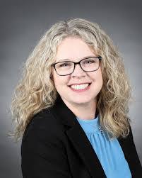 Iliana Ponce's Instagram, Twitter & Facebook