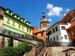 Baia mare (česky přeložitelné jako velký důl, v maďarštině nagybánya, v němčině frauenbach či neustadt) je hlavní město župy maramureș a významné centrum celé okolní oblasti. Trasee Pentru Rulote Si Autorulote Alese Cu Grija De Renn Ro