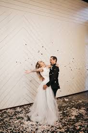Nye Wedding At Saint Irene S Feliz Boda Boda Boda De Ensueno