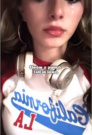 Chelsea Ryder Official