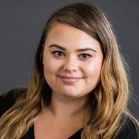 Abigail Travis's Instagram, Twitter & Facebook