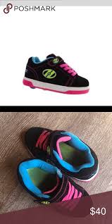 Black And Hot Pink Heelys Girls X2 Heelys Black Suede And Hot Pink Healeys In Very Good Condition Only Flaw Is On The Right Outside Of The Shoe The Black Suede Clothes Design Baby Shoes