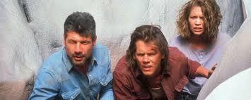 Seguramente en más de una ocasión has buscado en google cómo temblores películas. Temblores Tendra Un Reboot Televisivo Protagonizado Por Kevin Bacon Noticias De Series Sensacine Com